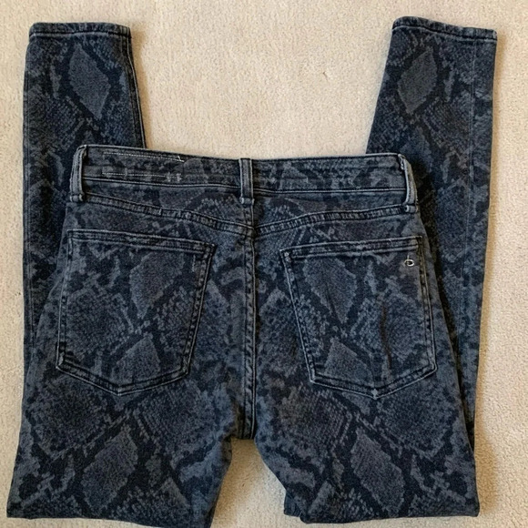 * 🔥HPx2🔥* Rag & Bone Skinny Jeans, Gray, Snake Print, 26 - Picture 7 of 16